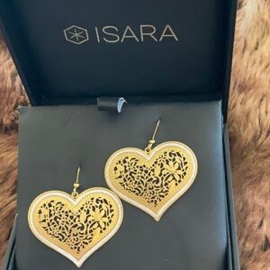 NEW IN BOX ISARA dangle HEART filigree EARRINGS, wonderful gift